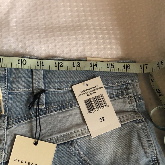 Jordache Vintage Crystal Lace Up Jeans - Picture 10 of 11